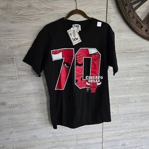 Lee Sport Chicago Bulls 70 Mens Shirt SZ M Vintage 90s Shirt NWT